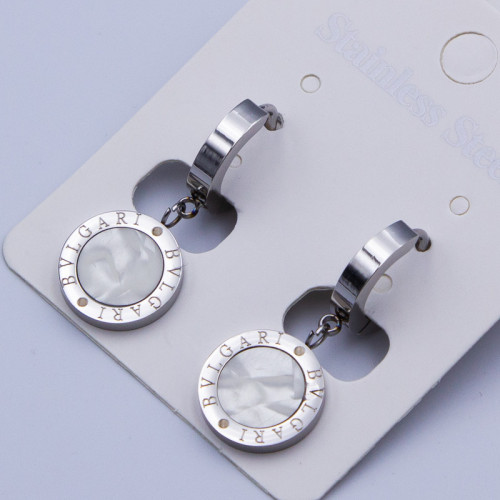 Сережки сталь№610 12мм з білою вставкою та написом на білому металі купити сережки з медсталі недорого Харків Одеса