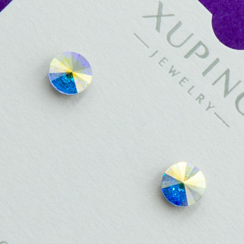 Гвоздики Xuping№744  6мм SWAROVSKI перламутрового кольору куплю оптом сережки xuping SWAROVSKI від виробника