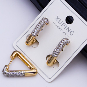 Сережки Xuping№422 20х20мм з білими цирконами кути купити сережки Xuping медичне золото для продажу